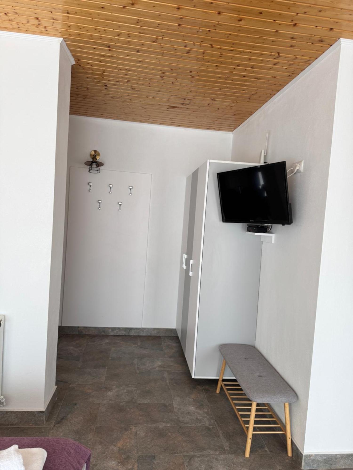 Red Family Apartments Păltiniş 客房 照片